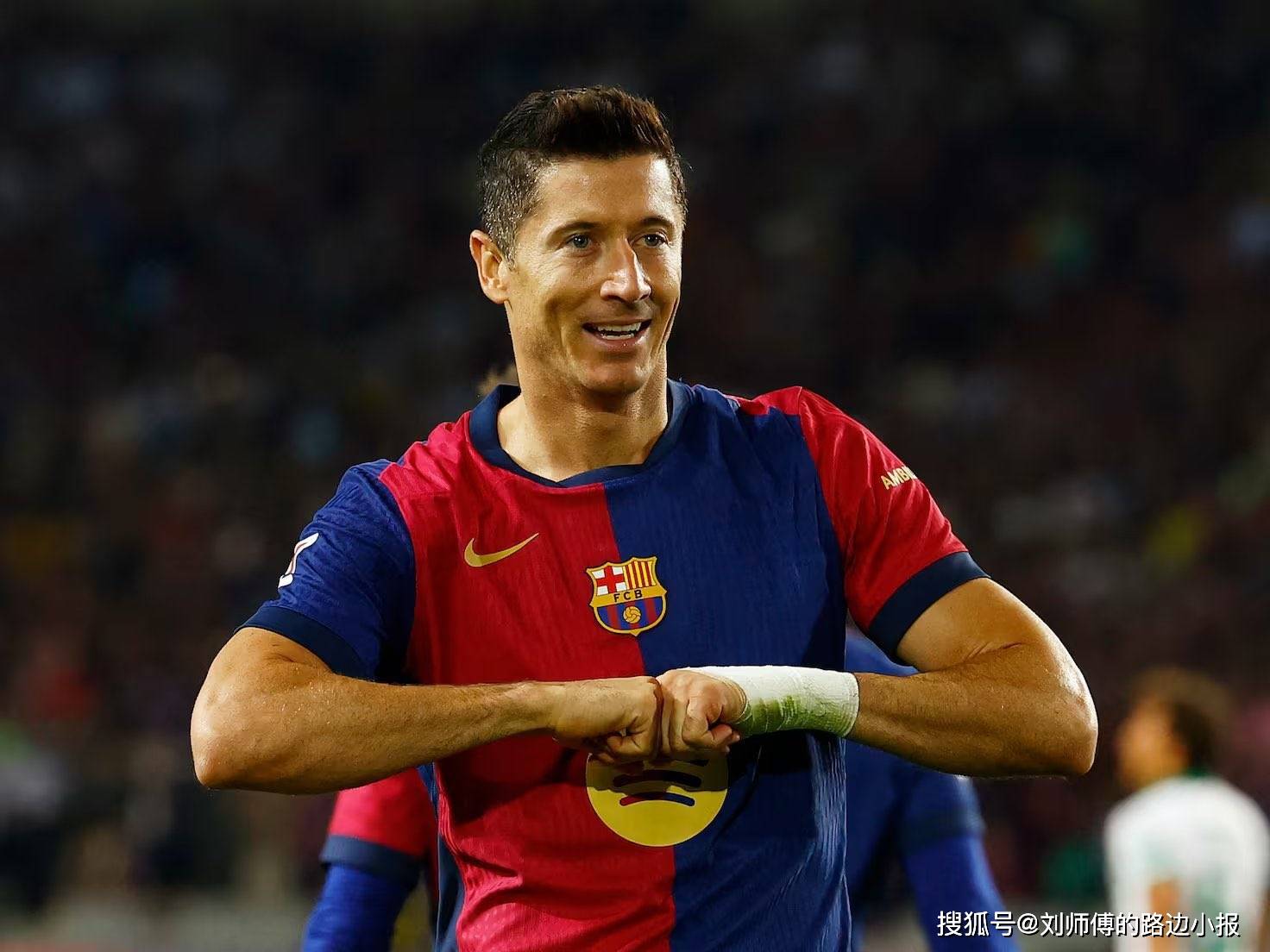  莱万多夫斯基进球集锦 