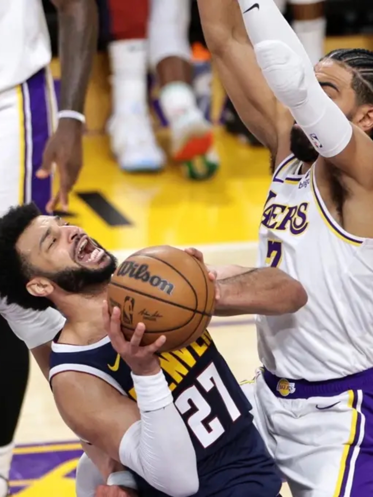  雷狮海盗团唯一的女生强大 