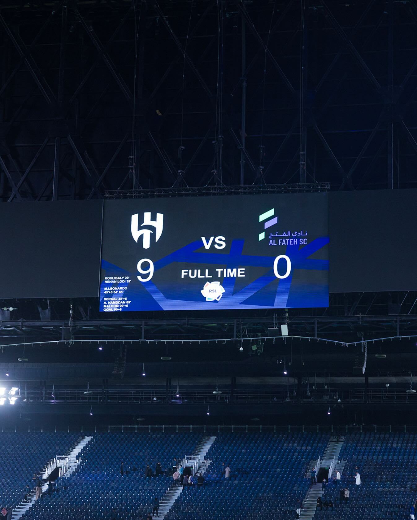 哈兰德赛事官方发布势不可挡新规，SKT争议不断！(哈兰德身体有多强壮)